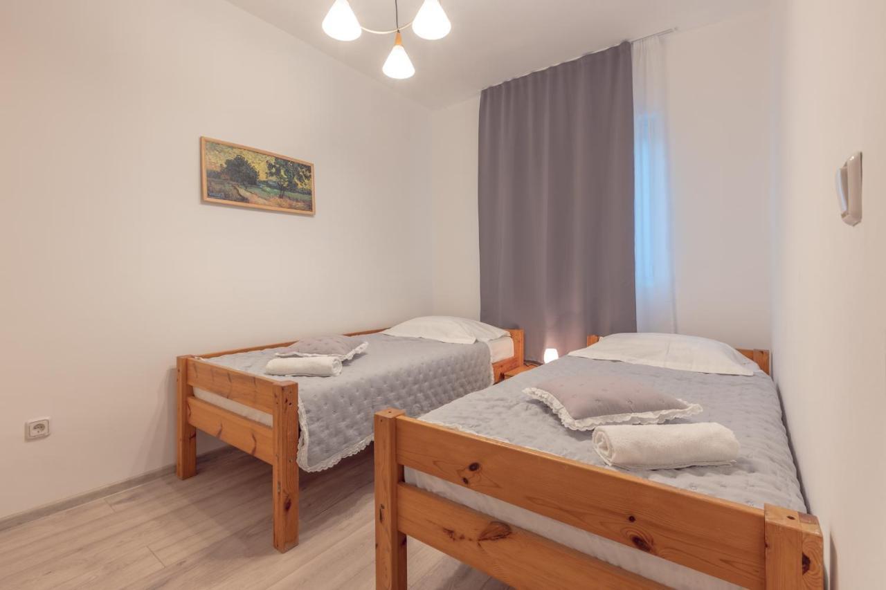 Holiday Home Insulam Mare Трогір Екстер'єр фото
